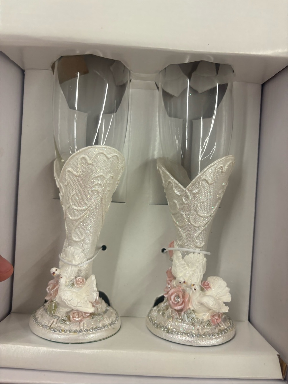 Elegant White Decorative Champagne Flutes with Floral Accents